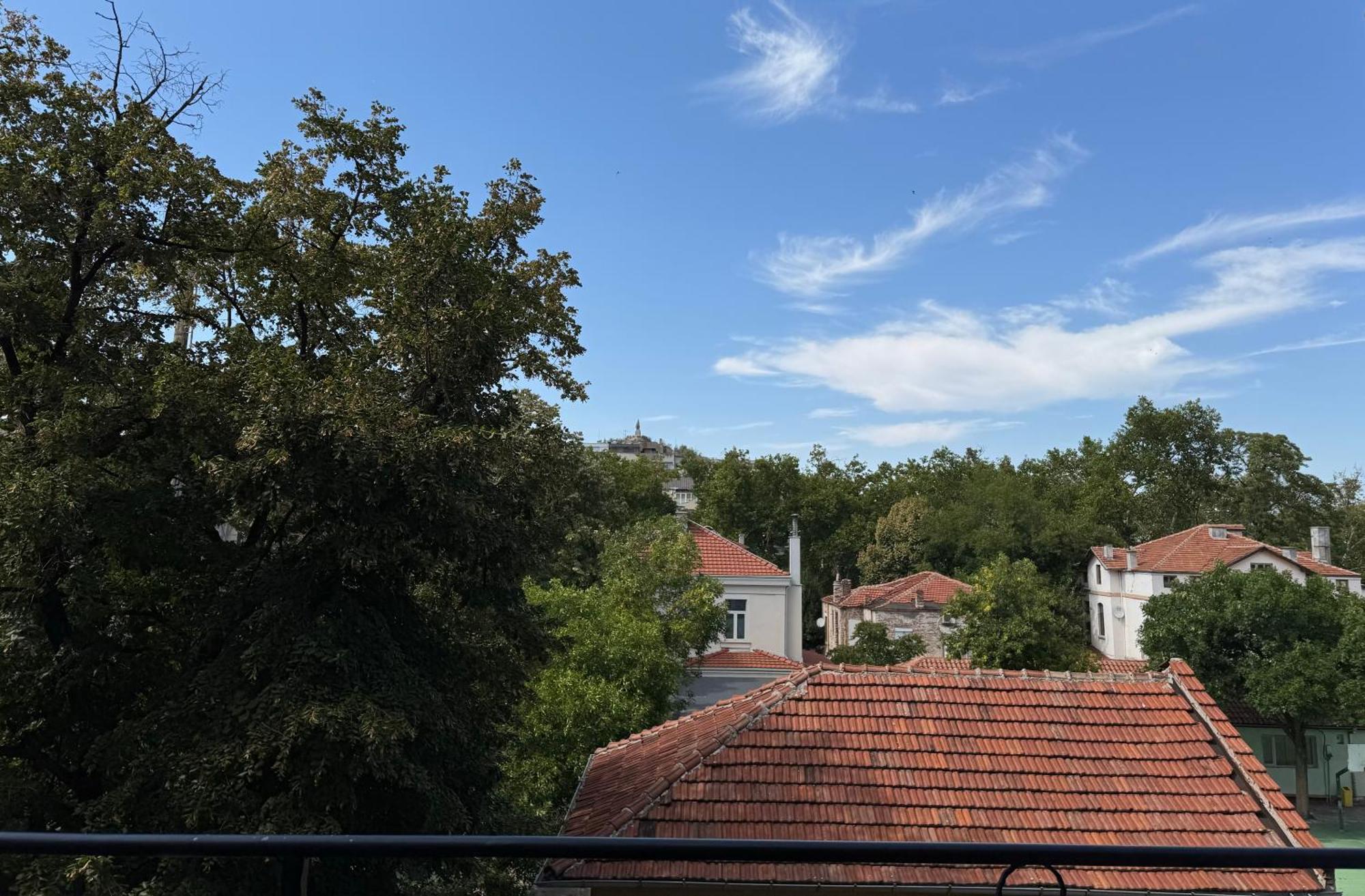 Sun Home In Plovdiv Center Exterior photo